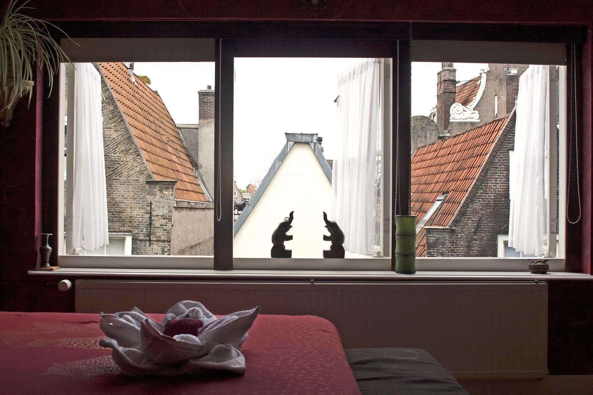 Barrio Amsterdam Hotel ภายนอก รูปภาพ