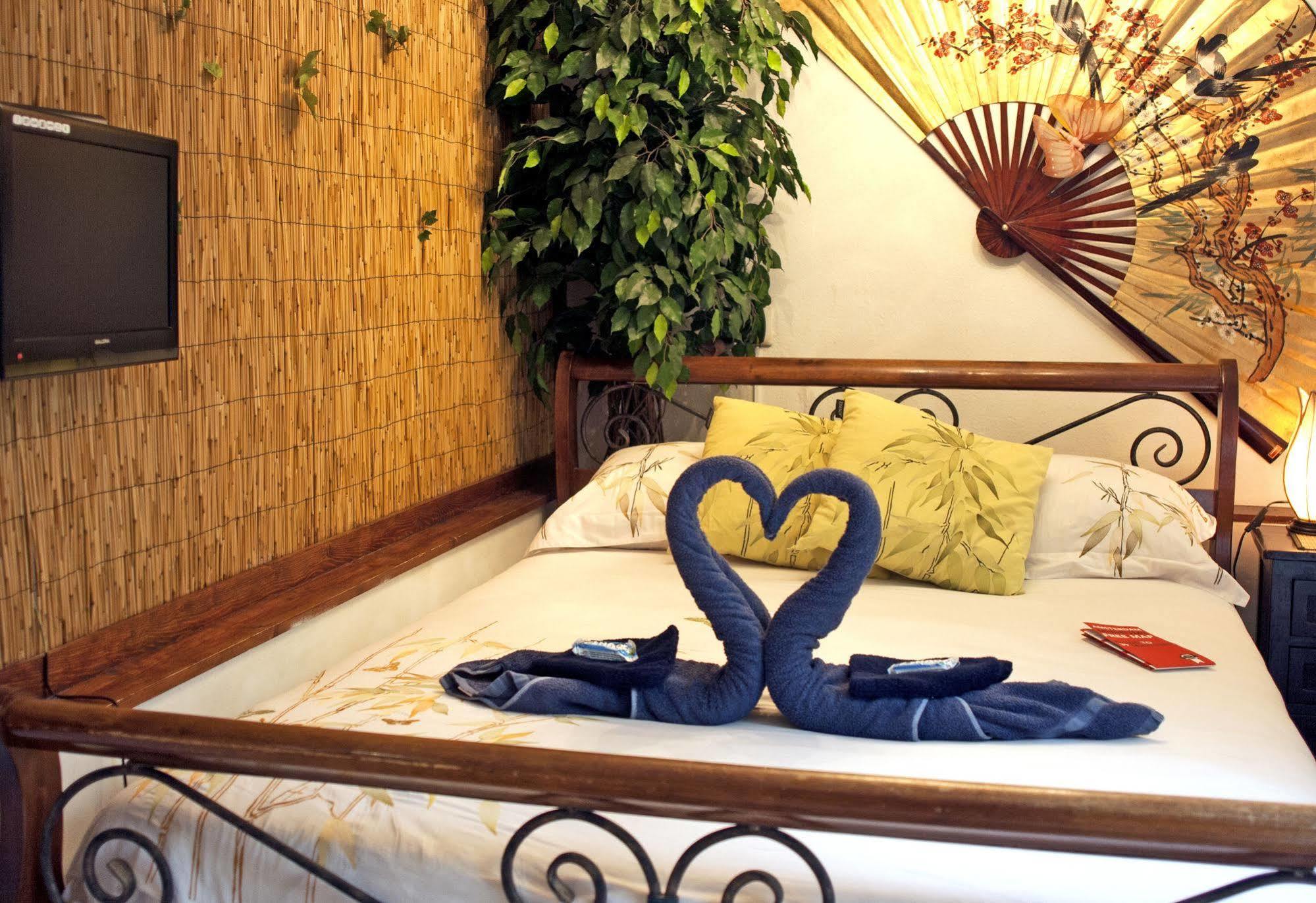 Barrio Amsterdam Hotel ภายนอก รูปภาพ